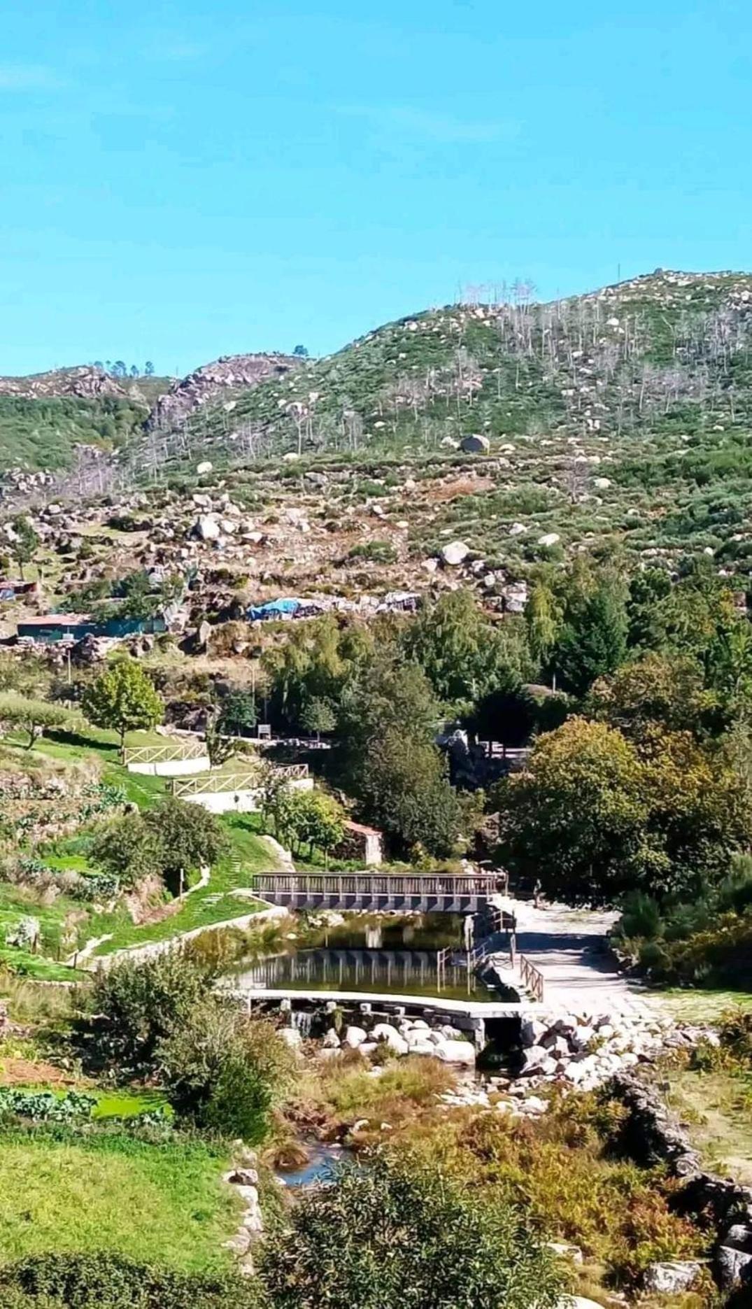 Encosta Da Serra Sabugueiro  Luaran gambar